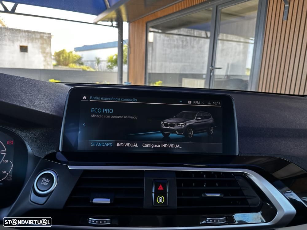 BMW X3 30 e xDrive xLine - 33