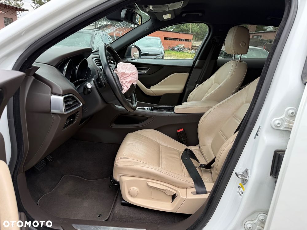 Jaguar F-Pace 3.0 TDV6 AWD 300 Sport - 18