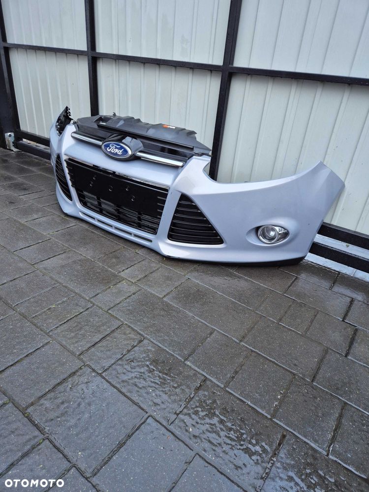 Zderzak przód przedni Ford Focus mk3 rok 12 kod lak LB - 4