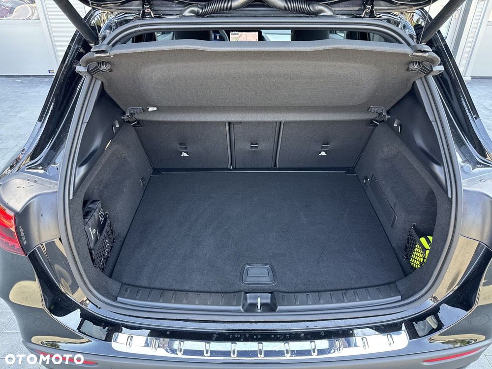 Mercedes-Benz GLA 200 mHEV AMG Line 7G-DCT - 32