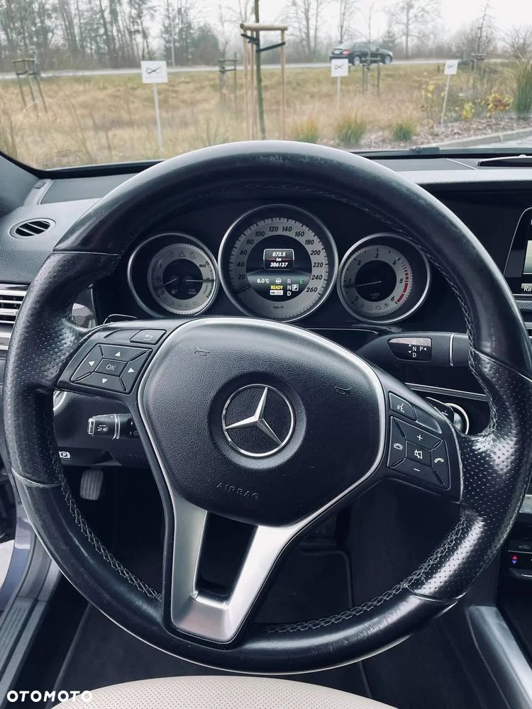 Mercedes-Benz Klasa E - 13