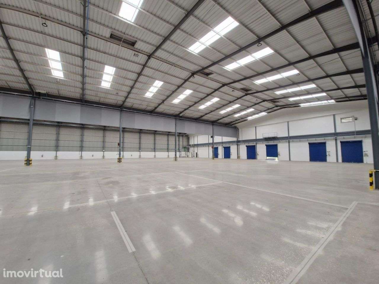 Armazém Alverca Arrendamento | 4.170 m2 | 6 Cais | A1 - Grande imagem: 5/27