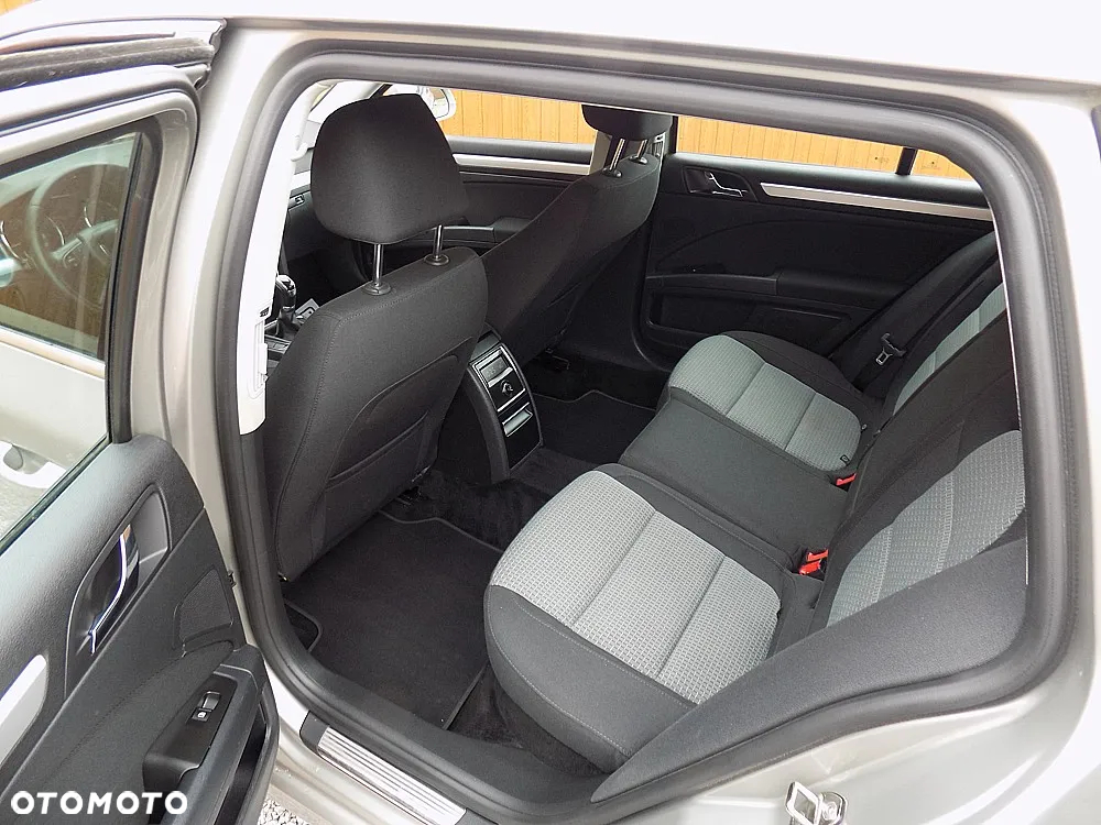 Skoda Superb 2.0 TDI 4x4 Elegance - 6
