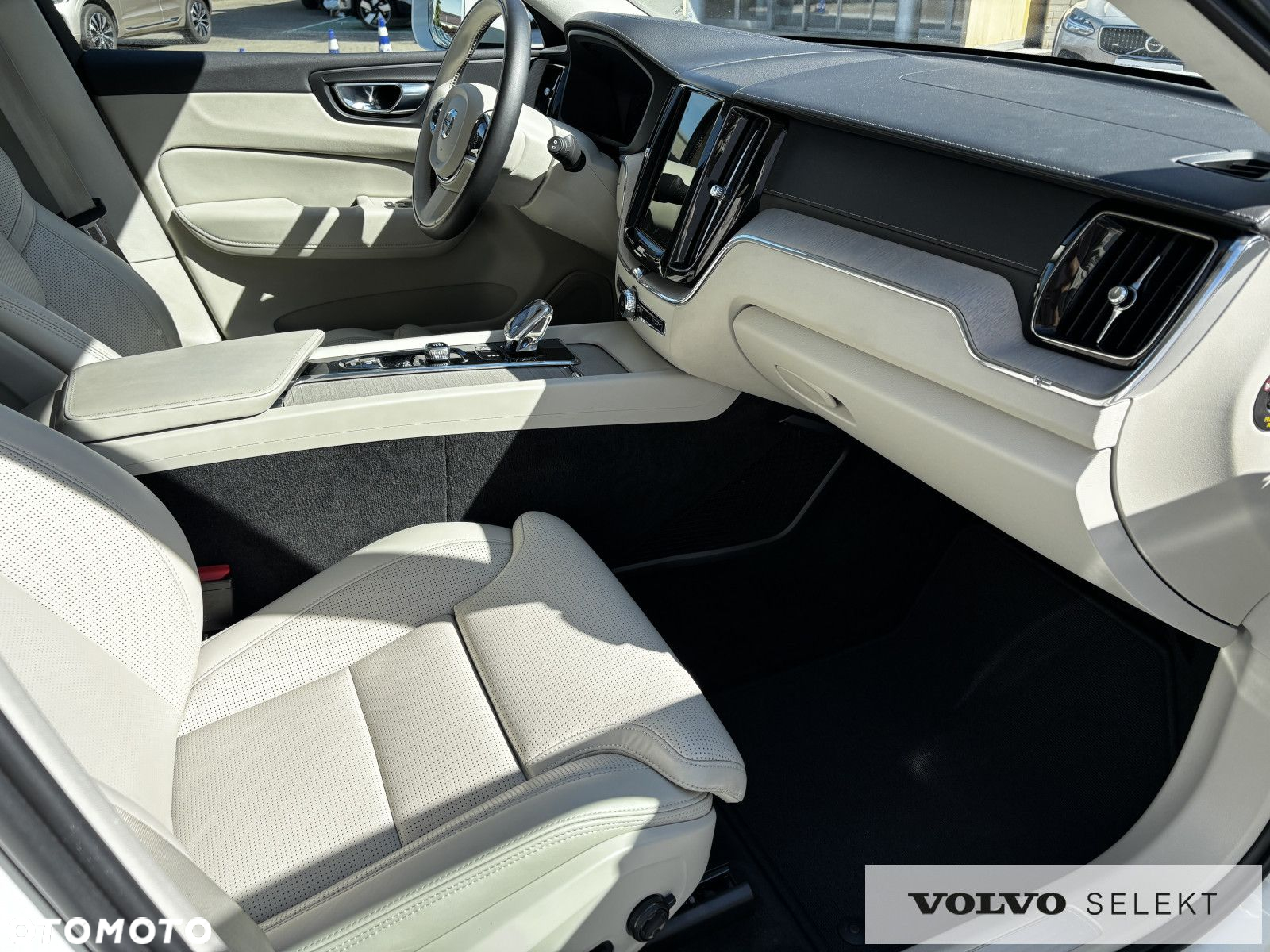 Volvo XC 60 - 18