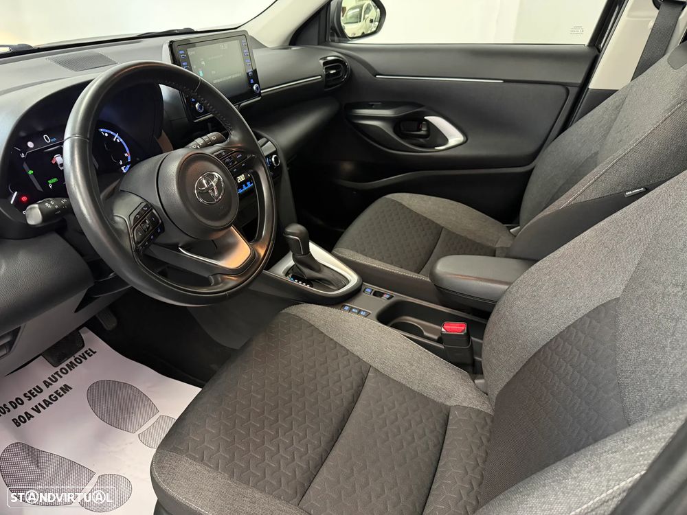 Toyota Yaris Cross - 34