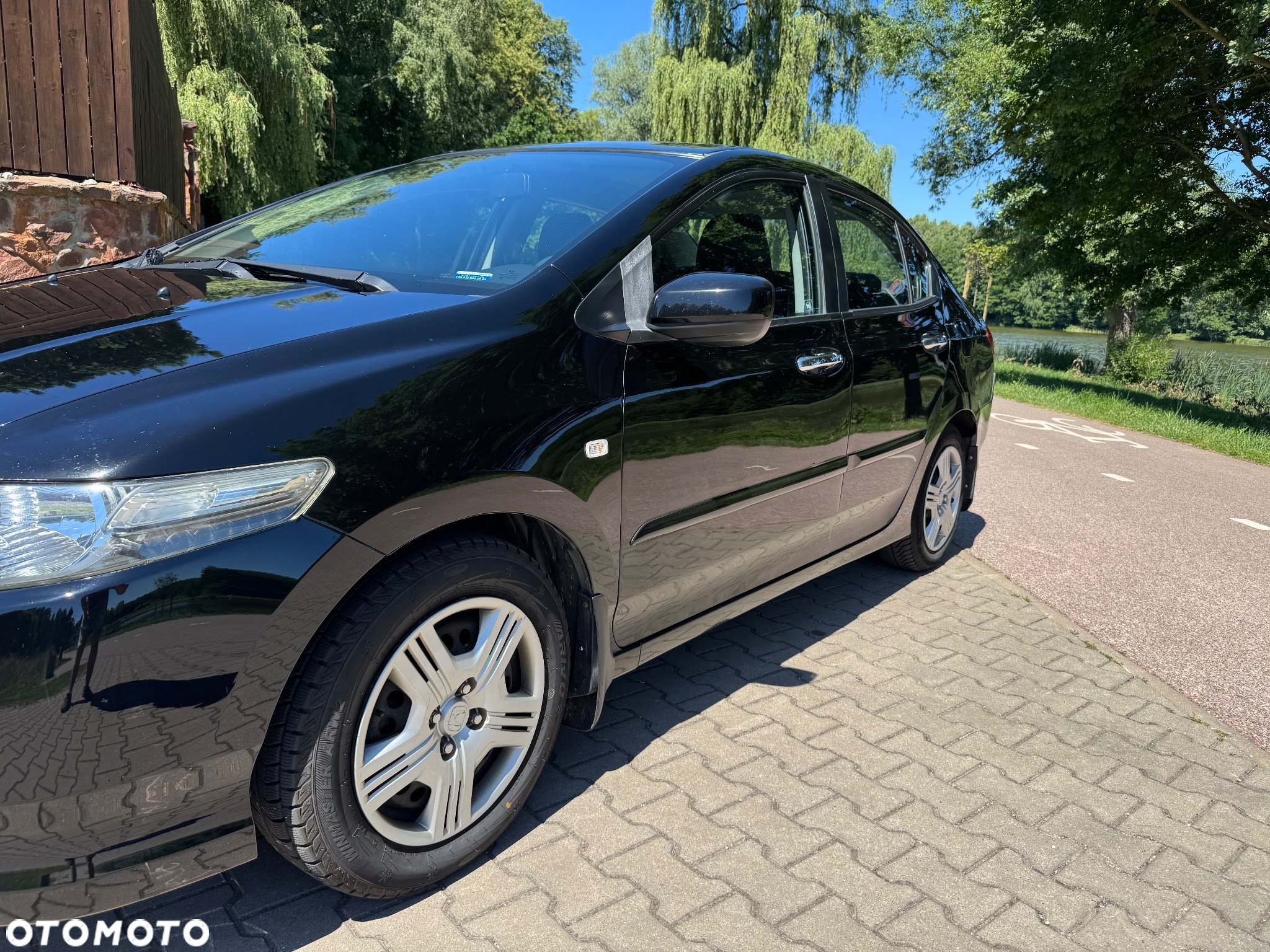 Honda City 1.4 Comfort - 18