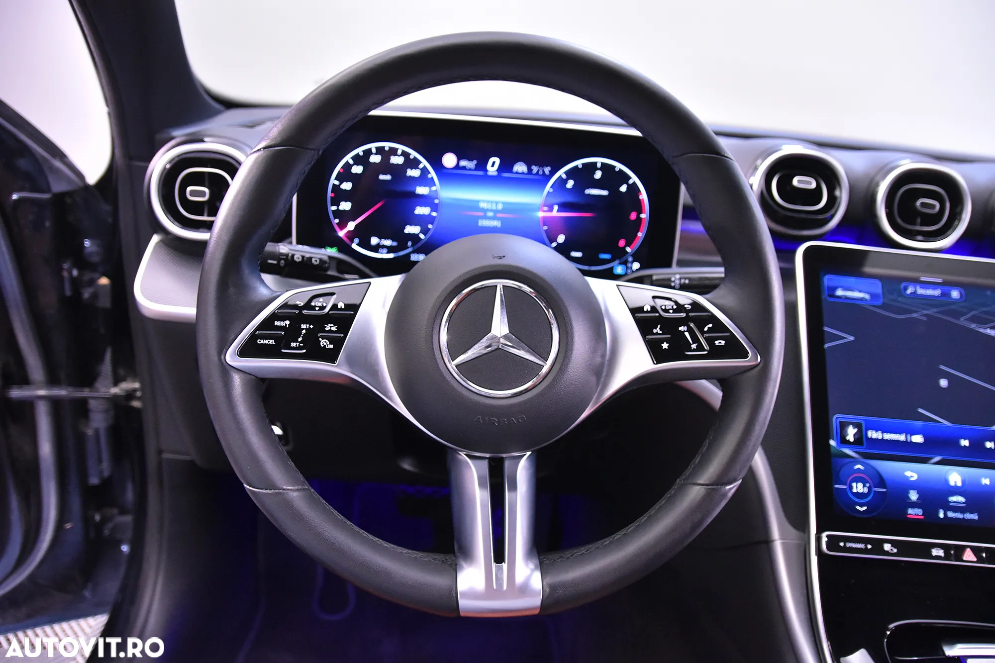Mercedes-Benz C 220 d 4Matic T 9G-TRONIC - 16