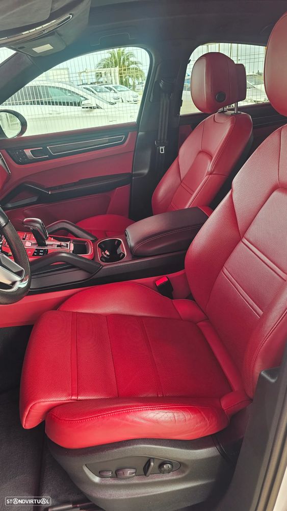 Porsche Cayenne Coupé E-Hybrid Tiptronic S - 45