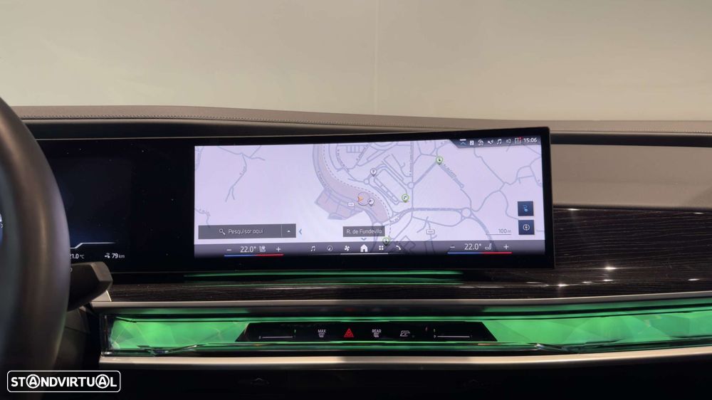 BMW i7 xDrive60 Pack Desportivo M - 14