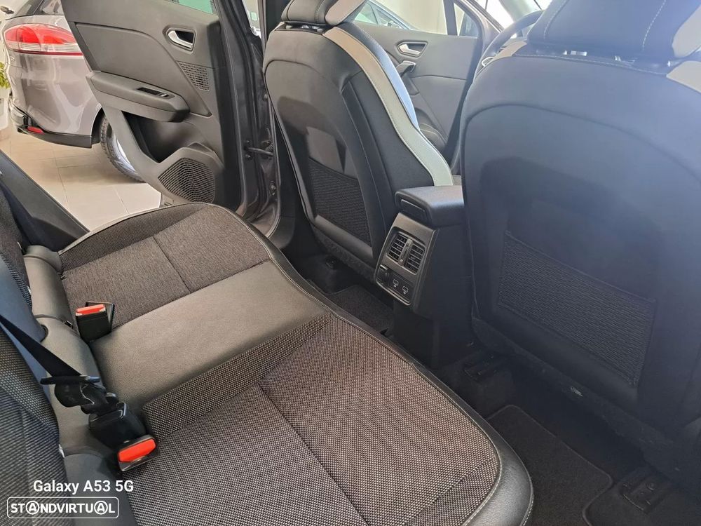 Renault Captur 1.0 TCe Exclusive - 15