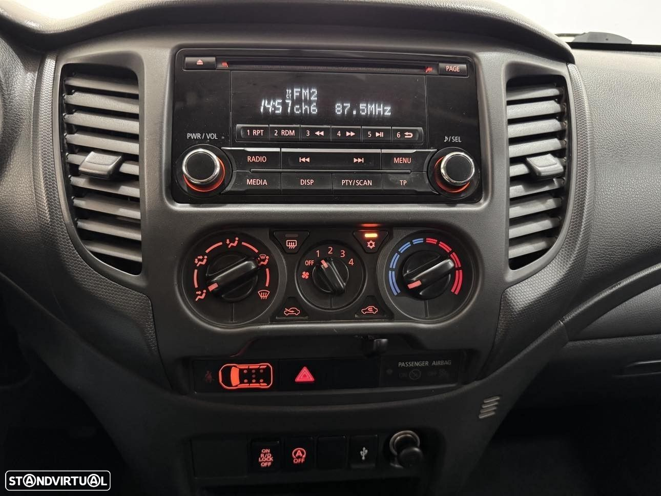 Mitsubishi L 200 2.3 DI-D CD Invite 4WD - 15