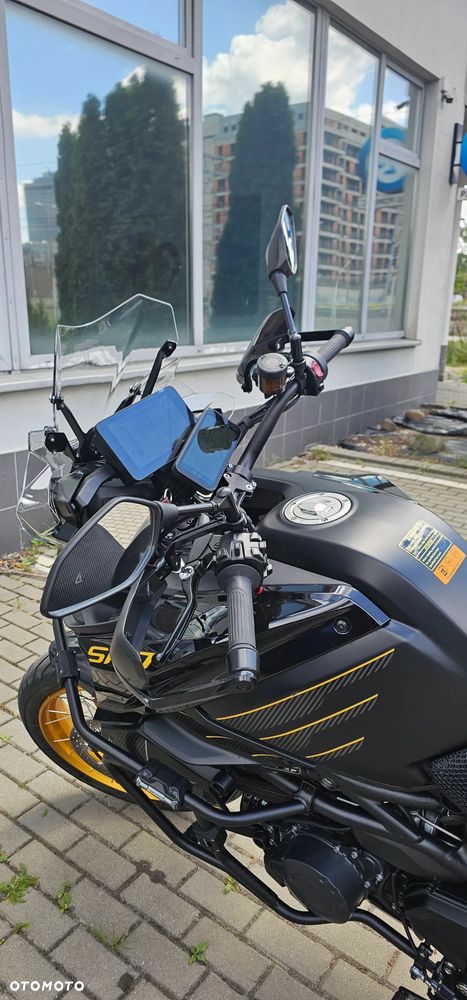QJMOTOR SRT900SX - 11