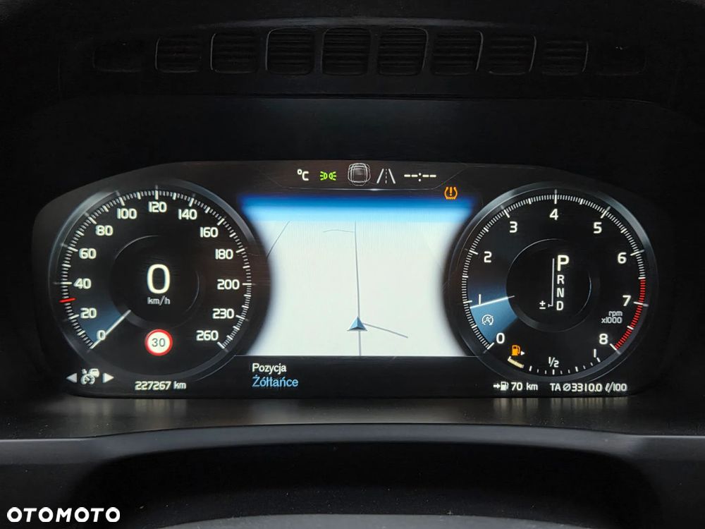 Volvo XC 90 T6 AWD R-Design 7os - 17