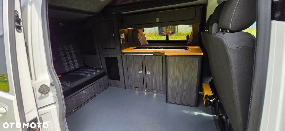 Volkswagen Transporter California DSG Beach Edition - 7