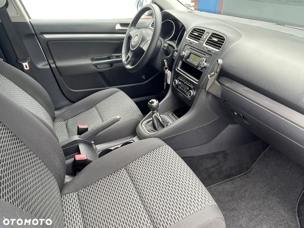 Volkswagen Golf 1.6 TDI DPF Trendline - 12