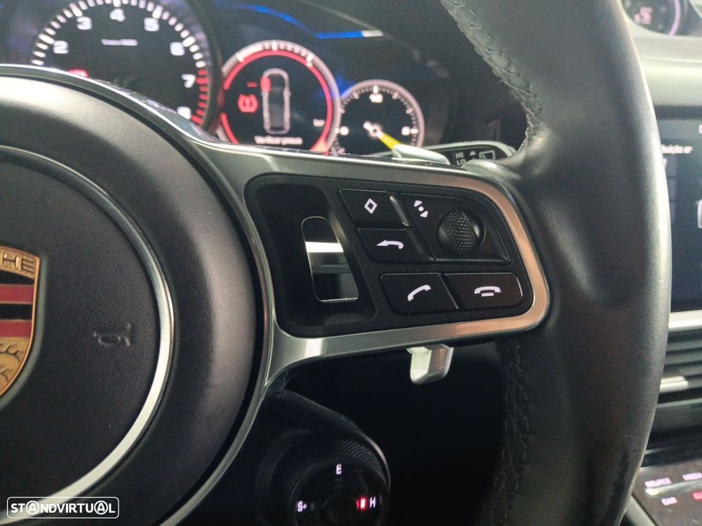 Porsche Cayenne E-Hybrid - 17