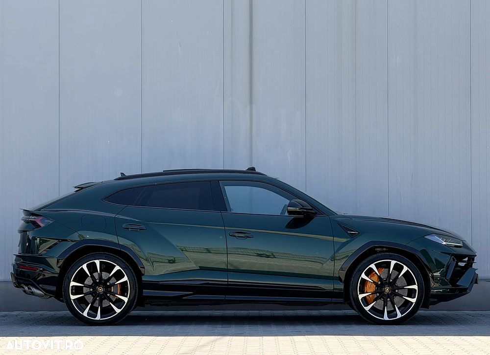 Lamborghini URUS Standard - 9