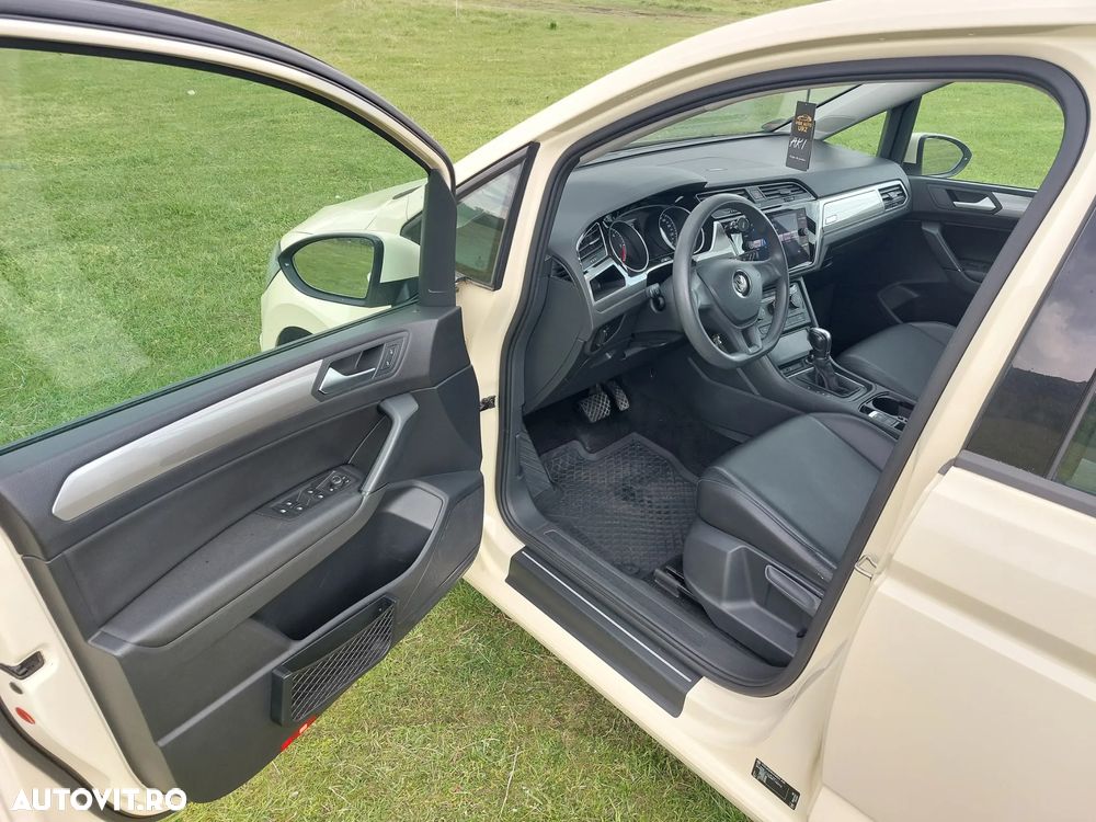 Volkswagen Touran 2.0 TDI SCR (BlueMotion Technology) DSG Comfortline - 6
