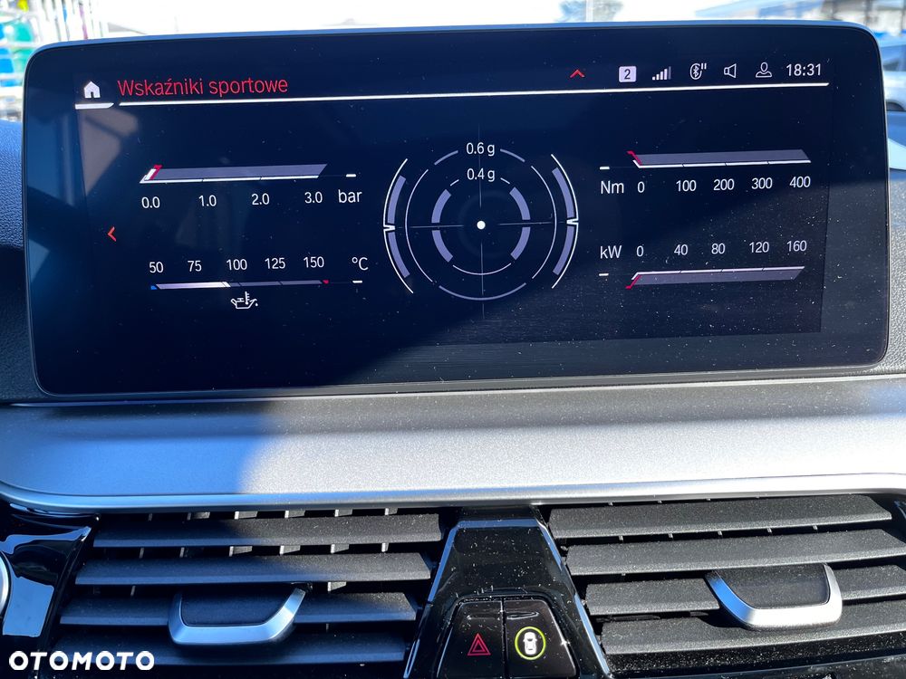 BMW Seria 5 520d - 31