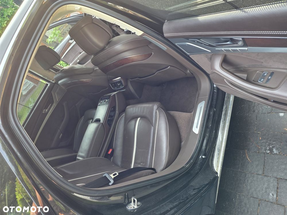 Audi A8 4.2 FSI Quattro - 10