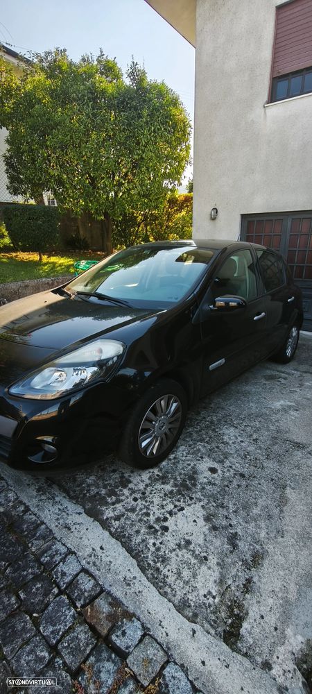 Renault Clio 1.2 16V Dynamique S - 9