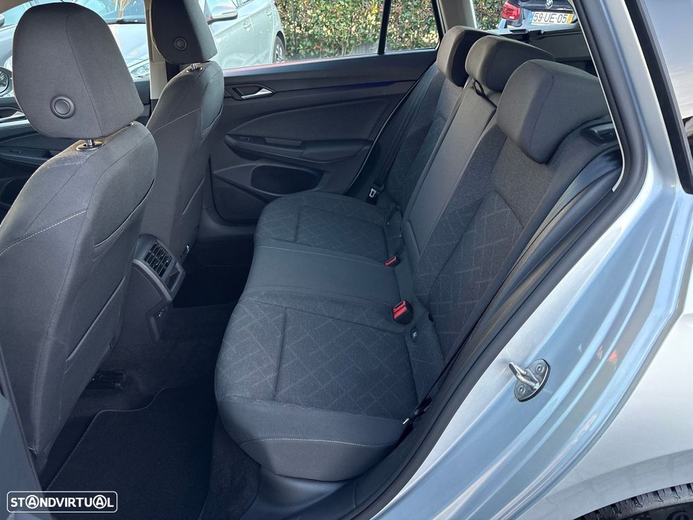 VW Golf Variant 1.0 TSI Life - 45