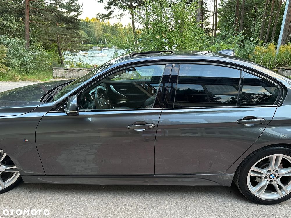 BMW Seria 3 325d M Sport - 21