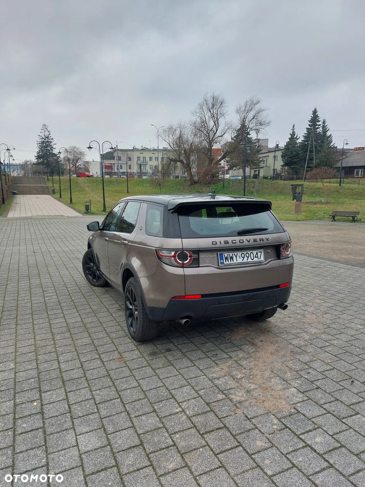 Land Rover Discovery Sport TD4 HSE Luxury - 9