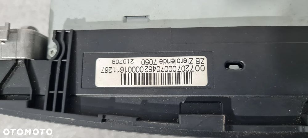 Mercedes W204 Radio Nawigacja - 5