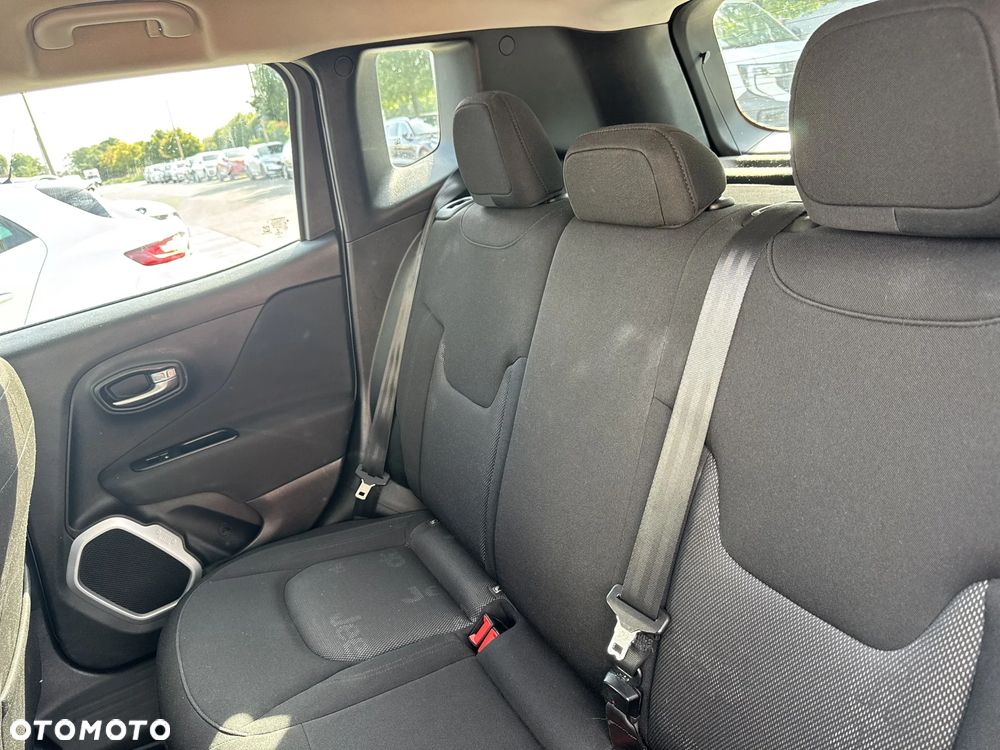 Jeep Renegade 1.6 E-TorQ Longitude FWD - 16