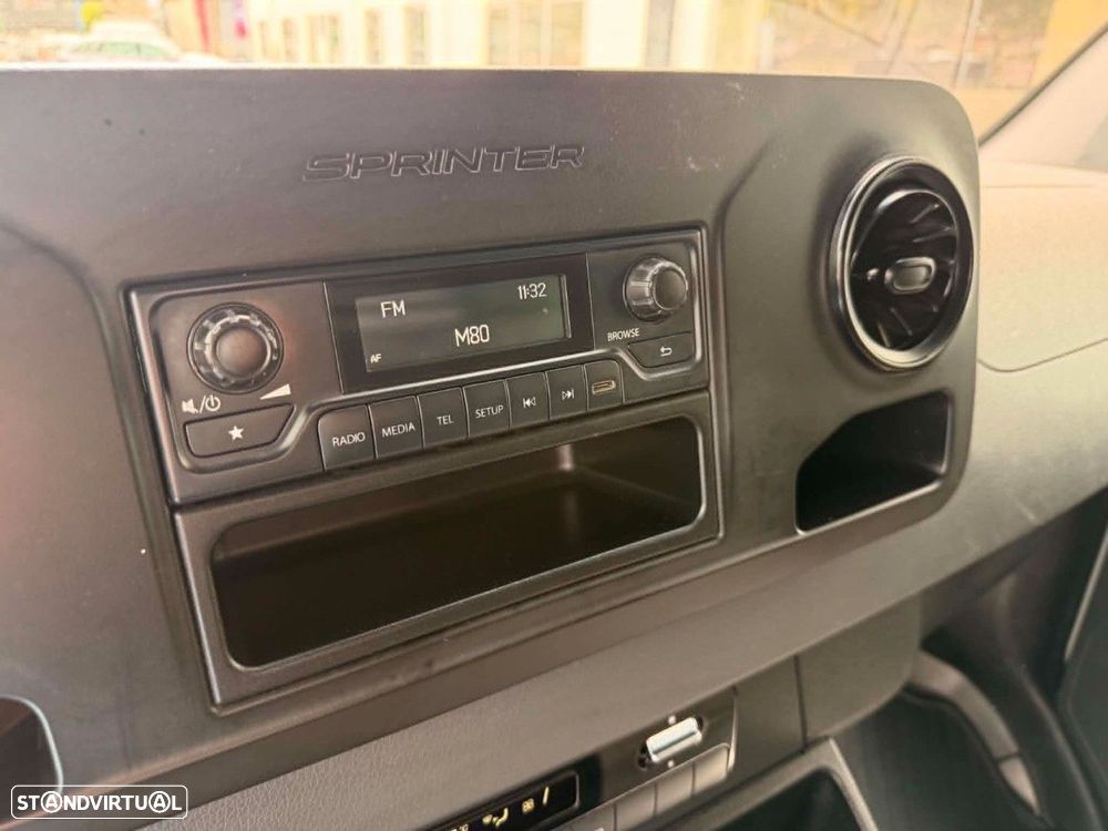 Mercedes-Benz Sprinter eSPRINTER 312/39 - 12