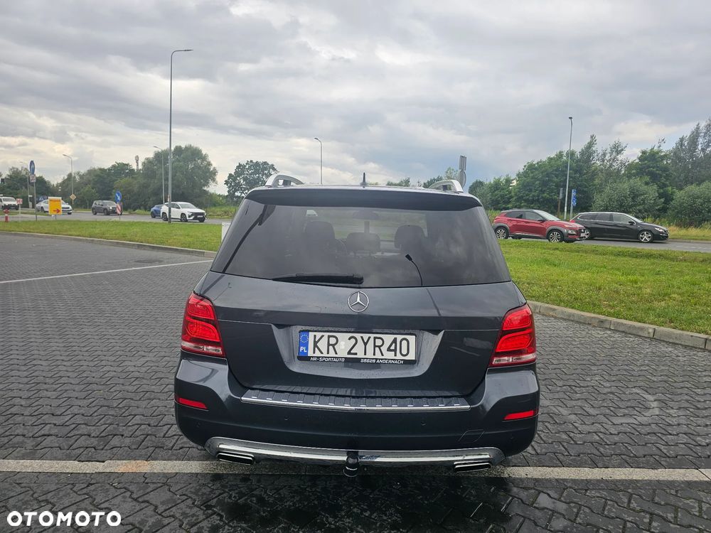 Mercedes-Benz GLK 220 CDI DPF 4Matic BlueEFFICIENCY 7G-TRONIC - 12