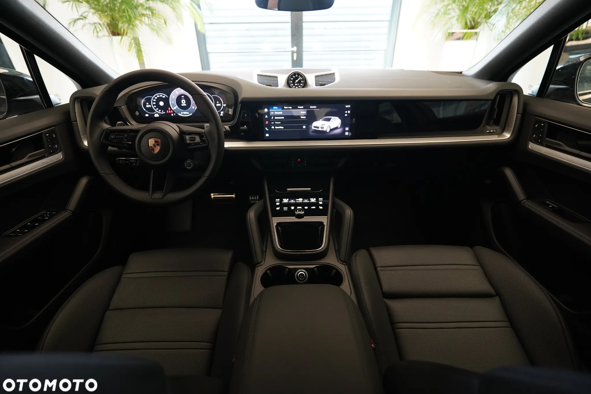 Porsche Cayenne Coupe - 12