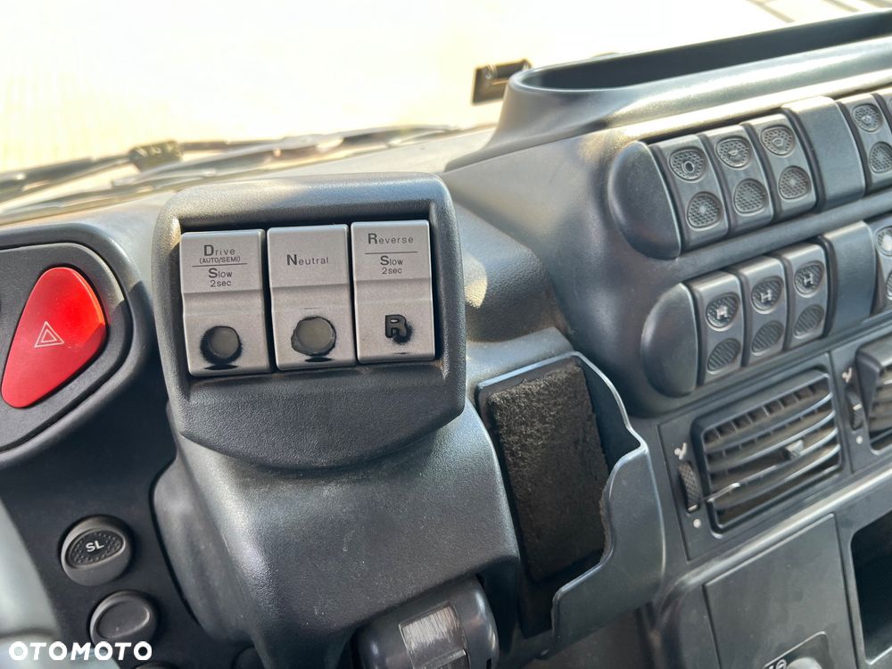 Iveco 26450 Eve 6x6 top Import DE bortmatik - 15