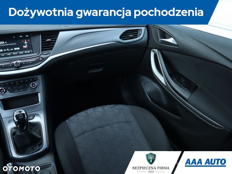 Opel Astra - 10