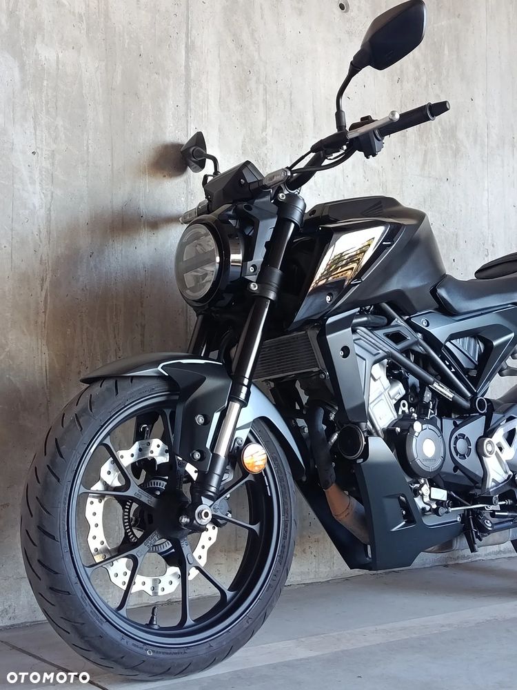 Honda CB - 26