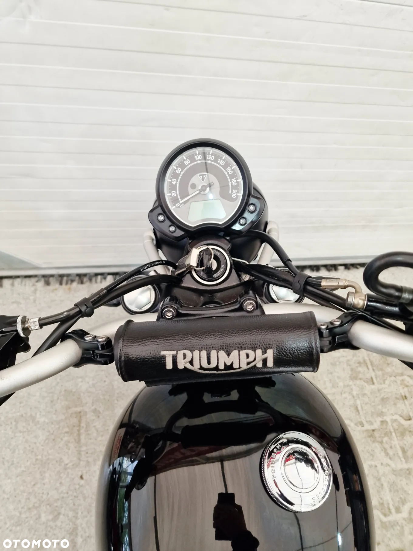 Triumph Scrambler - 35