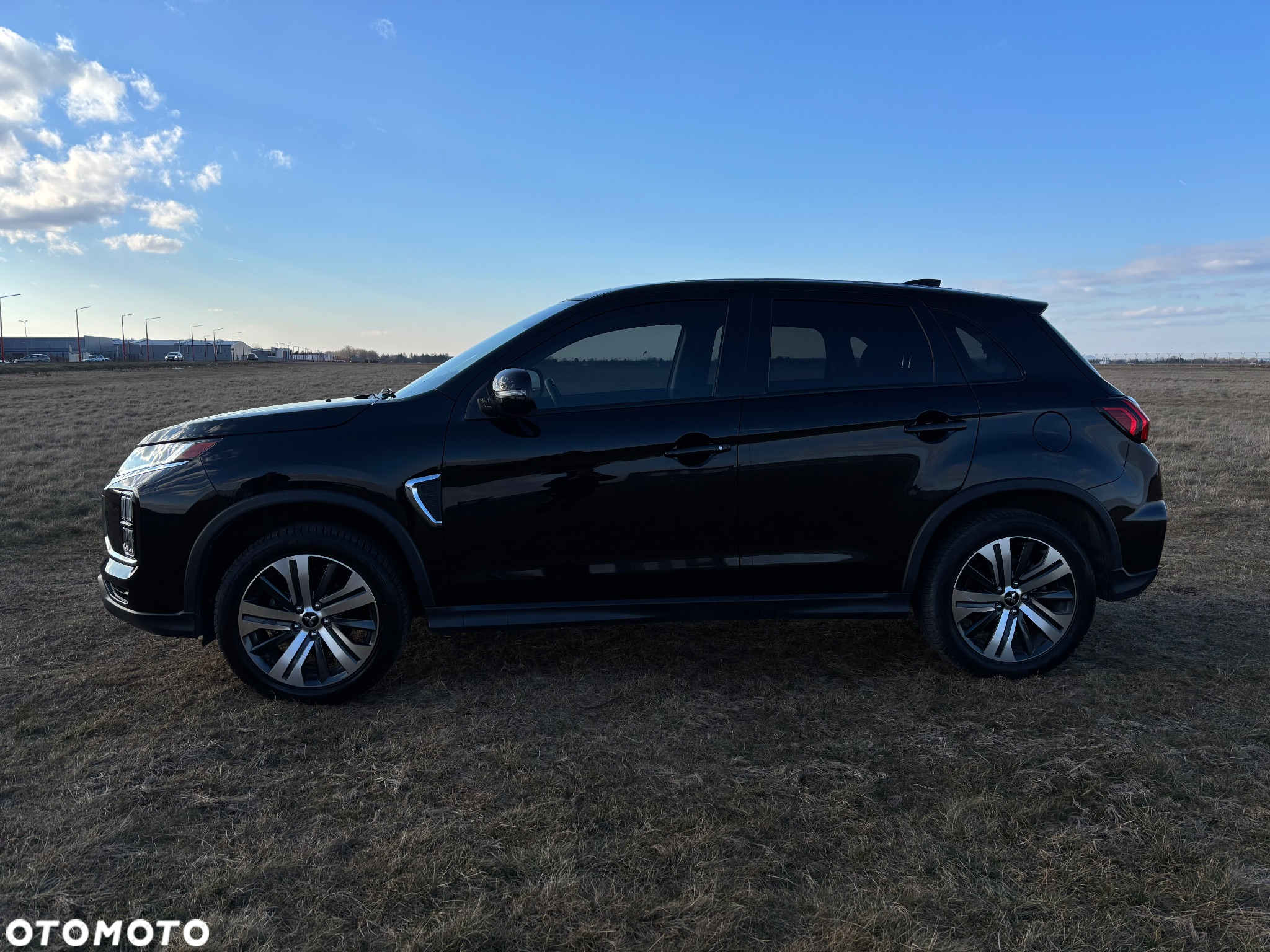 Mitsubishi ASX - 4