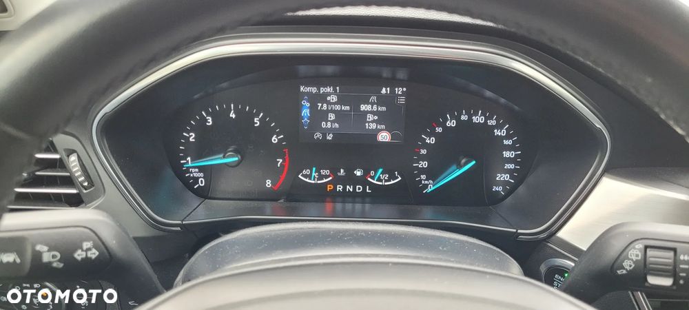 Ford Focus 1.0 EcoBoost Titanium ASS PowerShift - 24