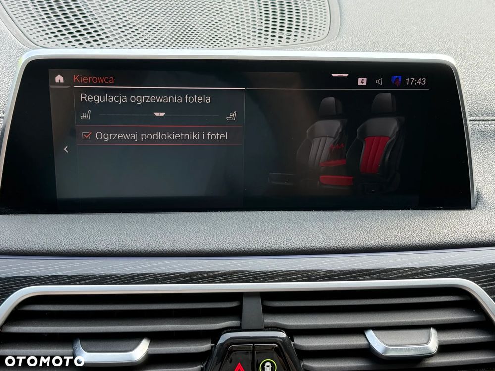 BMW Seria 7 750Li xDrive sport - 31