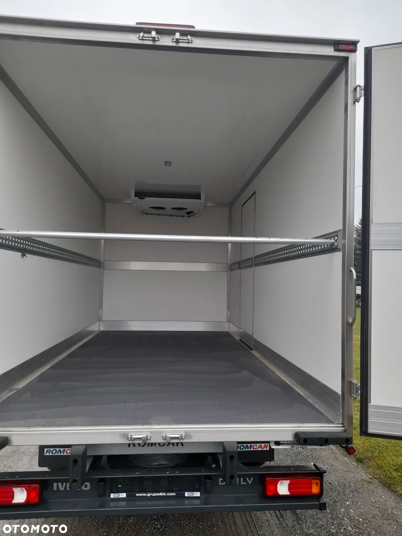 Iveco DAILY 50c18 50c16 NOWY - NOWY - OSTANI BEZ WAGI w kołach - dmc 3,5tony PRZED LIFT- Chłodnia mroźnia izoterma 8palet ROMCAR Agregat carrier 400 mocny!! WINDA 1000kg - 13