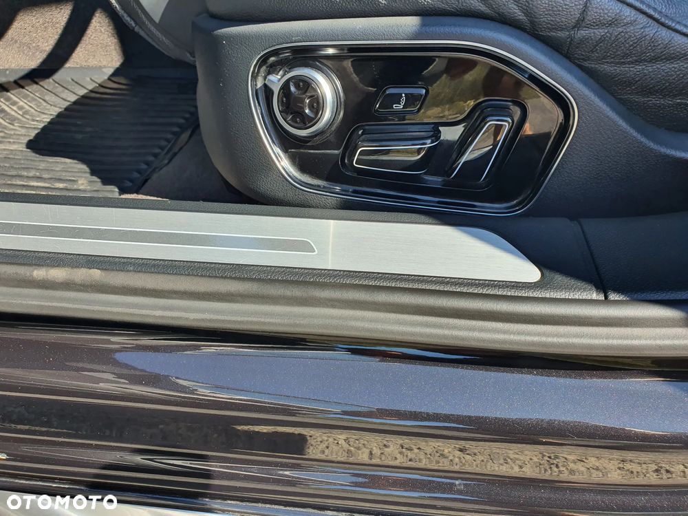 Audi A8 4.0 TFSI L Quattro - 8