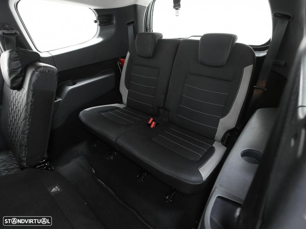 Dacia Lodgy 1.5 dCi Confort 7L - 12