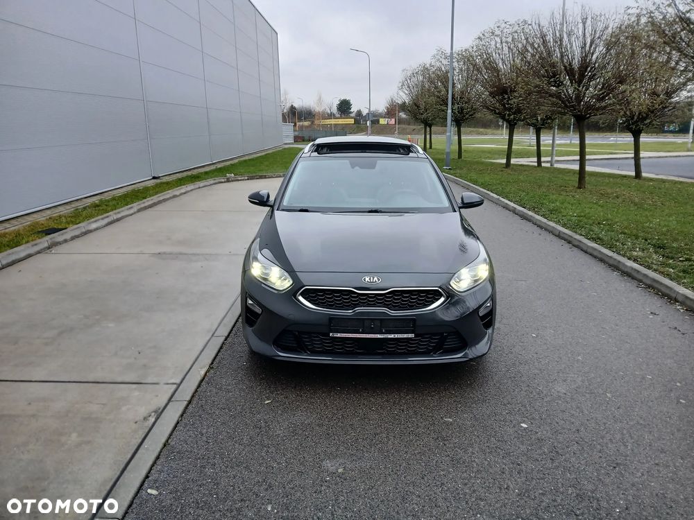 Kia Ceed 1.4 T-GDI OPF Platinum Edition - 2