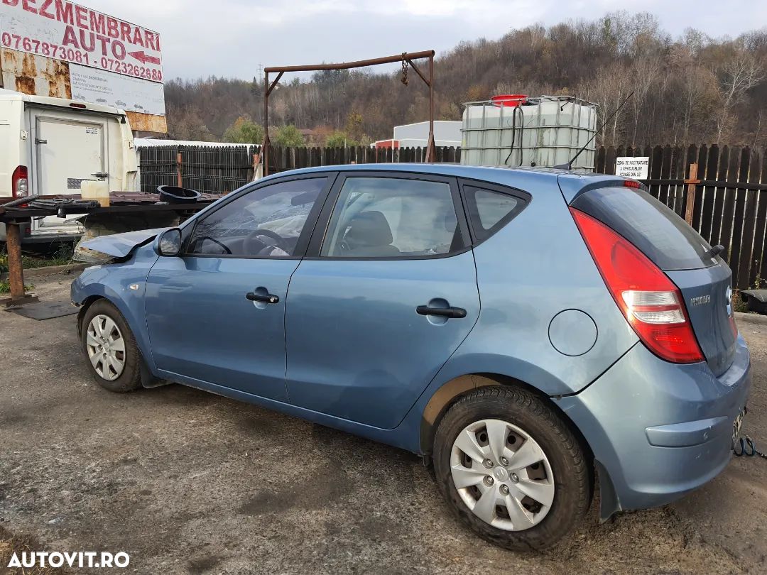 Motor + Cutie viteze  HYUNDAI I 30,an 2009,motor 1.6 CRDI,avariat - 1