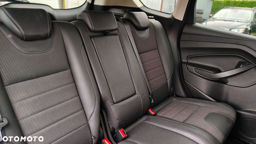 Ford Kuga - 6