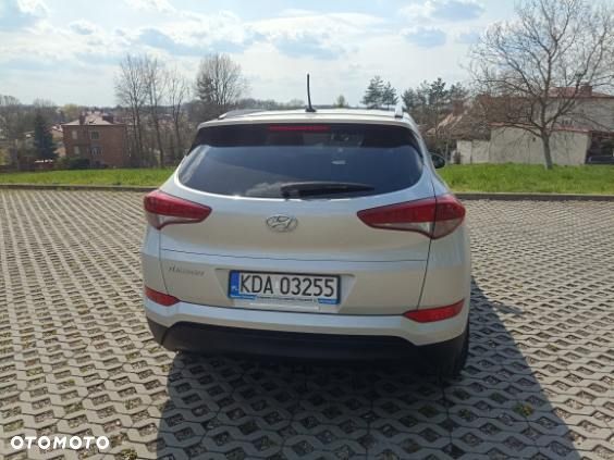 Hyundai Tucson - 4
