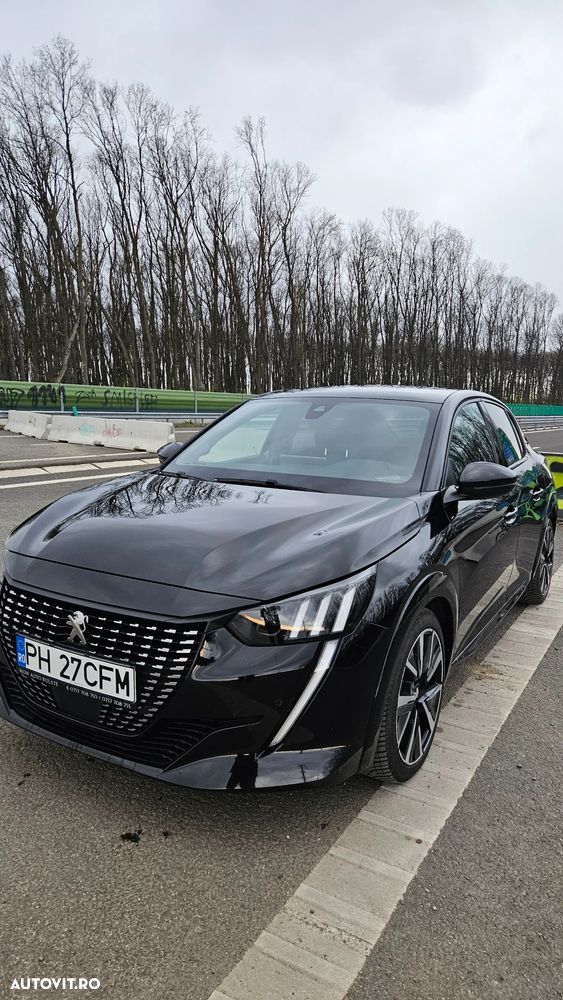 Peugeot 208 1.2 L PureTech STT EAT8 GT Line - 3