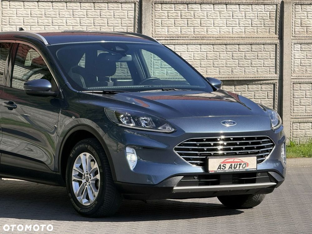 Ford Kuga 2.0 EcoBlue 4x4 TITANIUM - 32