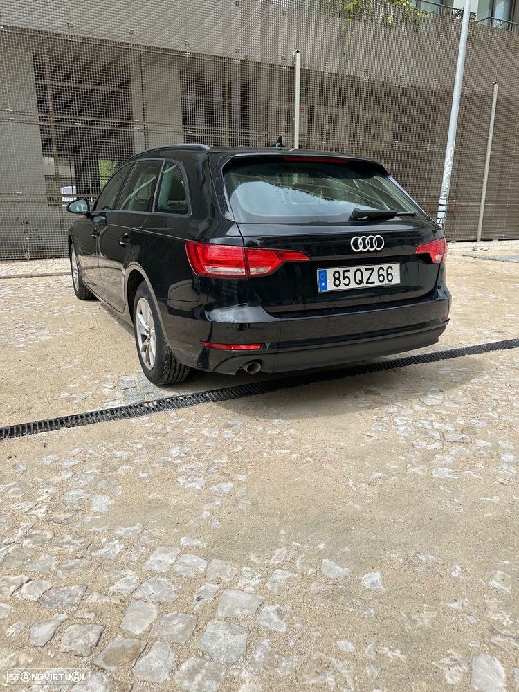 Audi A4 Avant 2.0 TDI Advance S tronic - 3